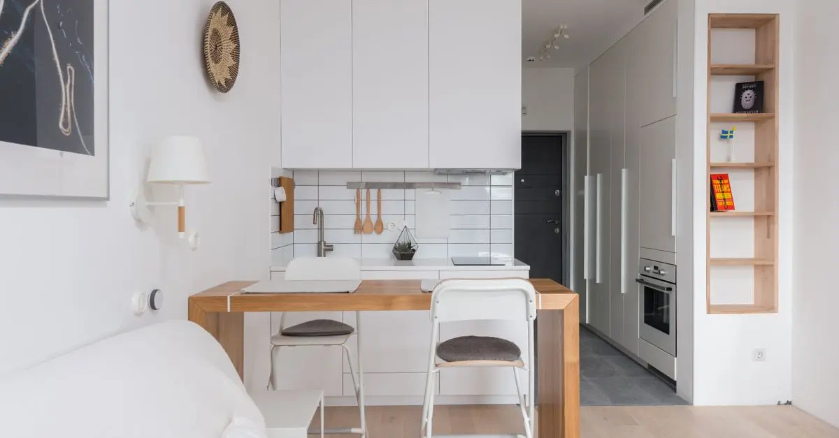 Comment Bien Choisir Votre Armoire Lit : Conseils Pratiques